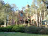 disney4_009_haunted_mansion_que1.jpg (70878 bytes)