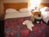 bed.jpg (46253 bytes)